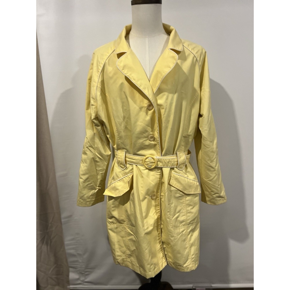 Venezia Vintage Rain Coat Size 18/20 Yellow